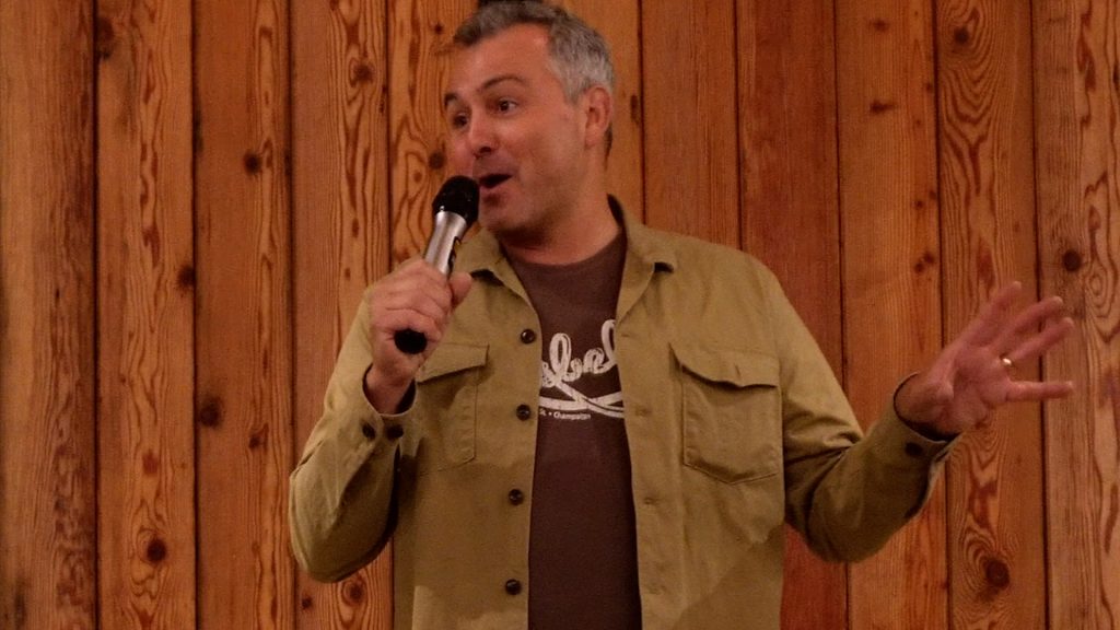 Brian Maggi performing